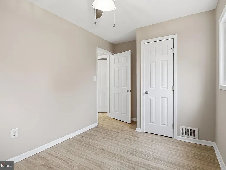 13206 Staggs Ct — Photo 16