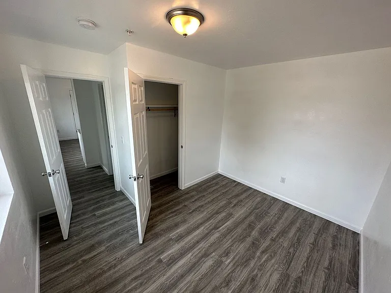 3918 Homedale Rd — Photo 9