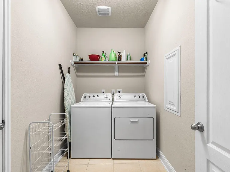 25915 Lockspur Ct — Photo 32