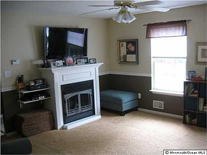 4th image of 964 Lynnwood Ave
