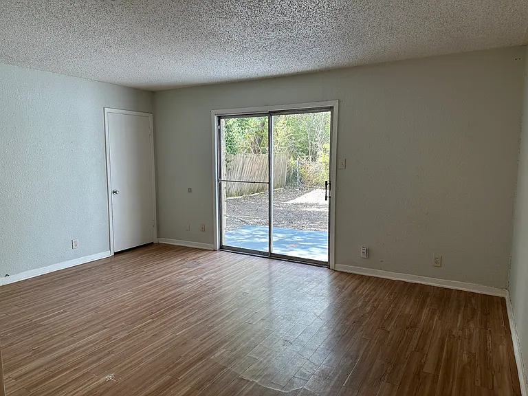 5002 W Wind Trl #104 — Photo 3