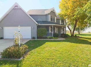 136 Heatherview Dr, East Peoria, IL