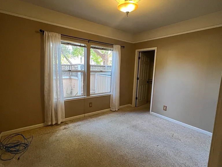 214 Elm St #1 — Photo 7