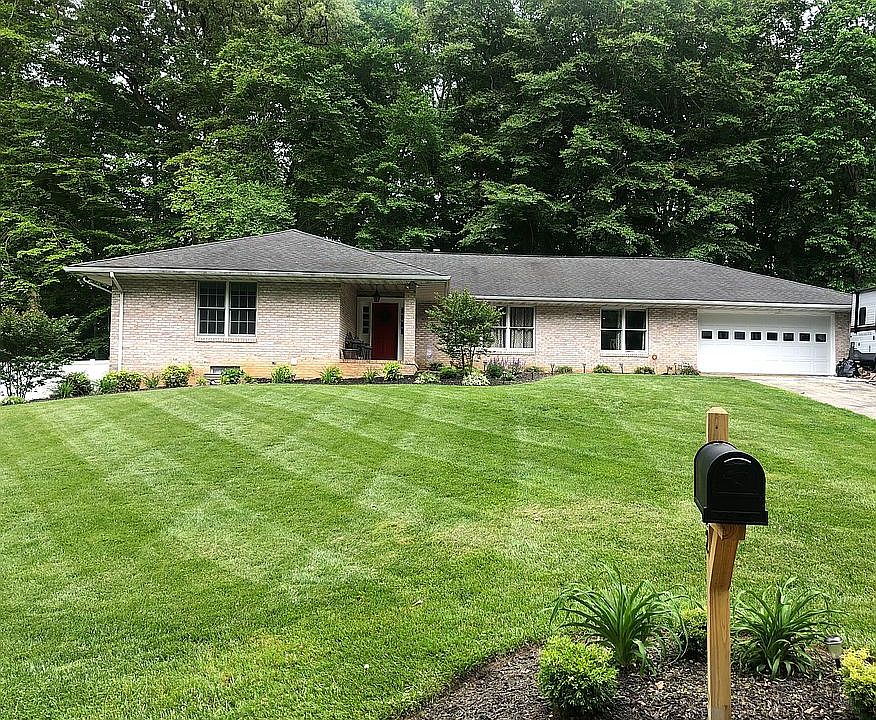 1st image of 12 Crestmont Dr