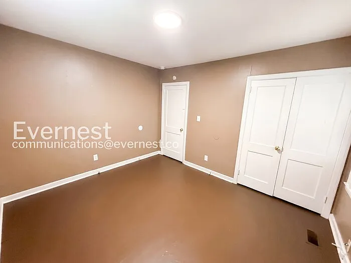 1412 Woodward Rd — Photo 13