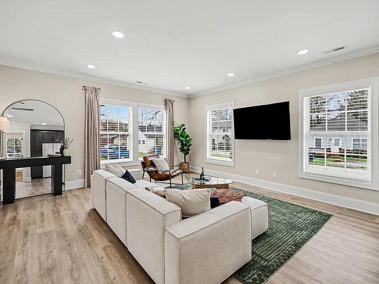 816 Walnut Ave #2 — Photo 7