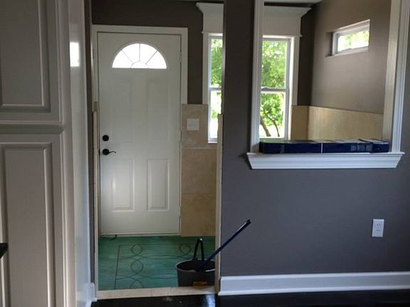 Backdoor view into mudroom