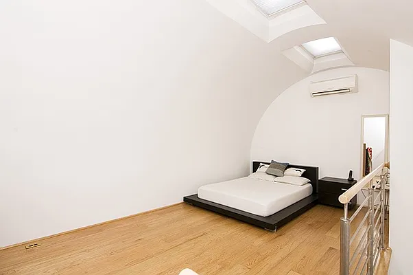 Rented by Nest Seekers International | media 6
