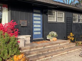 105 E Kaye Ave, Marquette, MI 49855