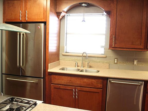 4th image of 2715 W Palm Cir