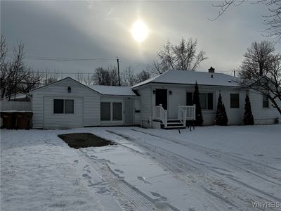 31 Kendale Rd, Cheektowaga, NY, 14215