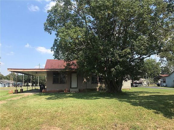 2nd image of 440 New Orleans Ave