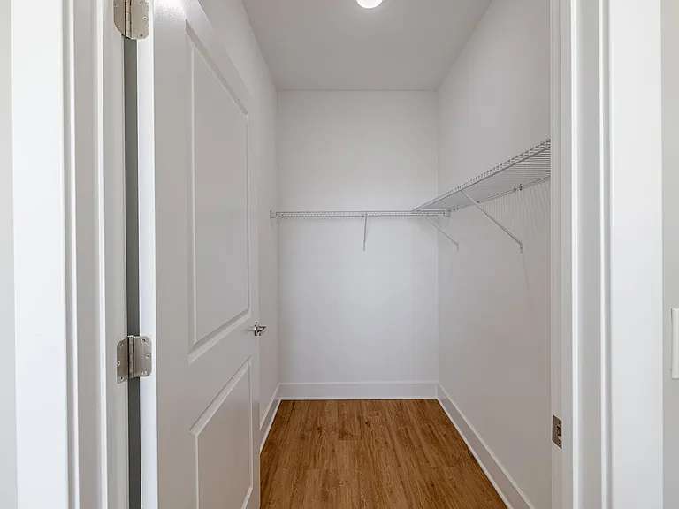 Meridia Upper Main — Photo 14