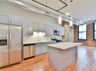 25 W Hubbard St #301, Chicago, IL 60654