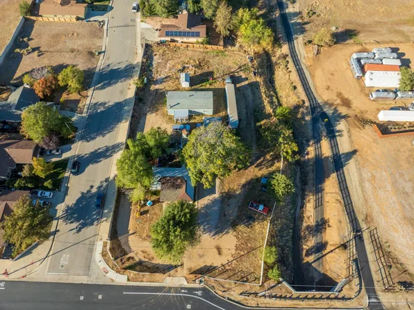 971 W Valley Blvd, Tehachapi, CA 93561