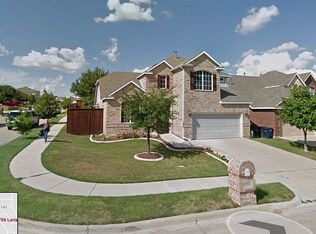 8756 Lariat Cir, Fort Worth, TX 76244