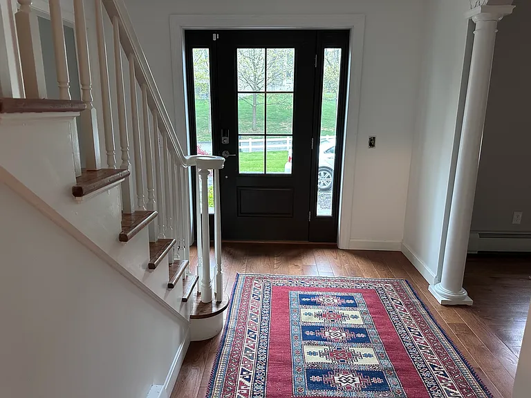 60 Sherwood Dr — Photo 6
