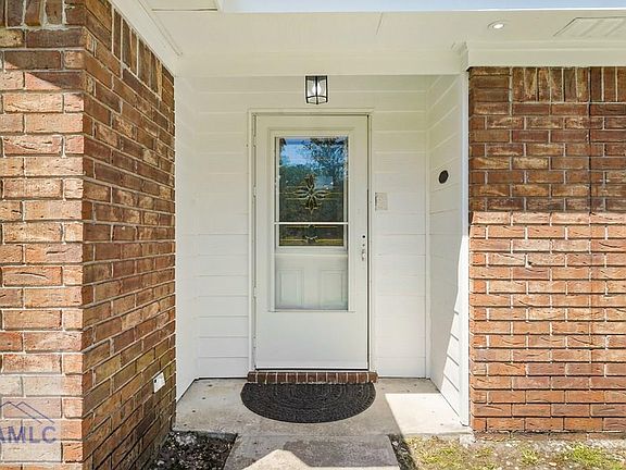 5th image of 1801 Dunlevie Rd