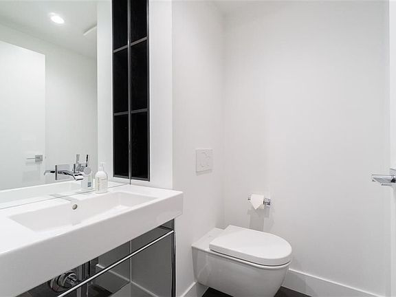 4th image of 7428 Alberta St #407
