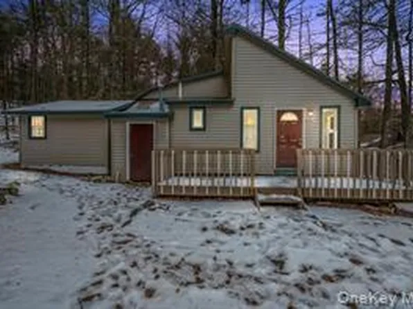 973 State Route 42, Sparrowbush, NY 12780