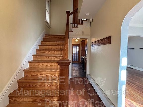 4th image of 1529 E 23rd Ave