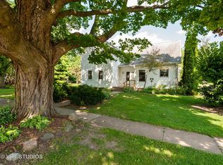 9802 Saint Albans St, Hebron, IL 60034