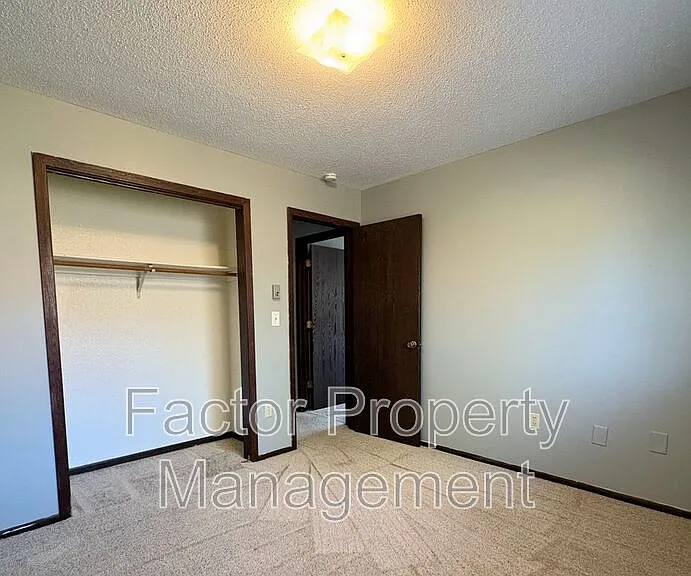 418 Allan Ave #6 — Photo 12