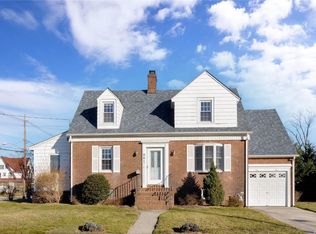 201 Miller Ave, Freeport, NY 11520