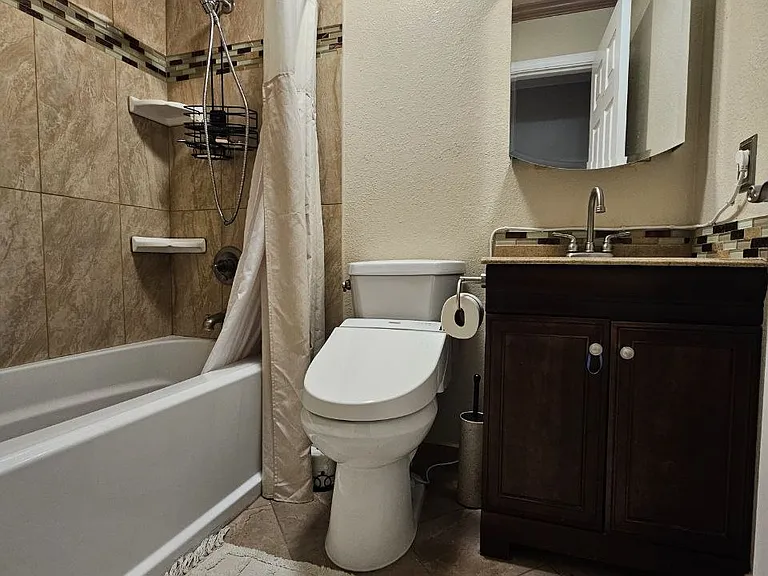 7311 Holbrook Way — Photo 7