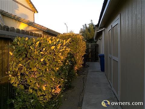 Other side entrance storage unit