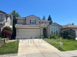 2206 Ranch House Ct, Auburn, CA 95603