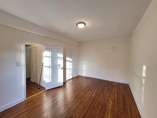 Rented by Bouklis Group | media 5