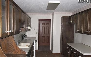 3rd image of 1957 Myrta Dr