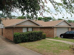 135 Wildwood Dr, Duncanville, TX 75137