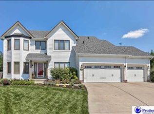 17410 Cinnamon Cir, Omaha, NE 68135
