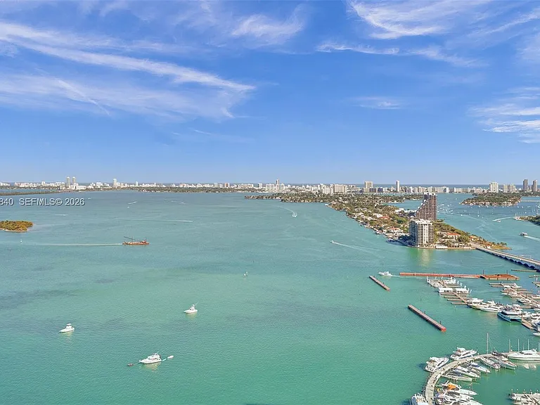 1750 N Bayshore Dr #3802 — Photo 32