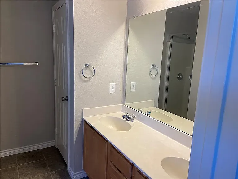 3409 Paint Dr — Photo 3