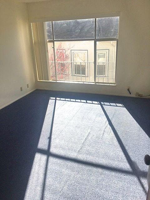 2nd image of 2426 Grant St APT 3