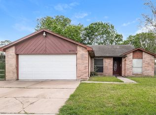 10111 King Ranch Ln, Sugar Land, TX 77498