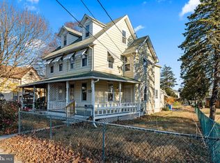 606 Spruce St, Delanco, NJ 08075