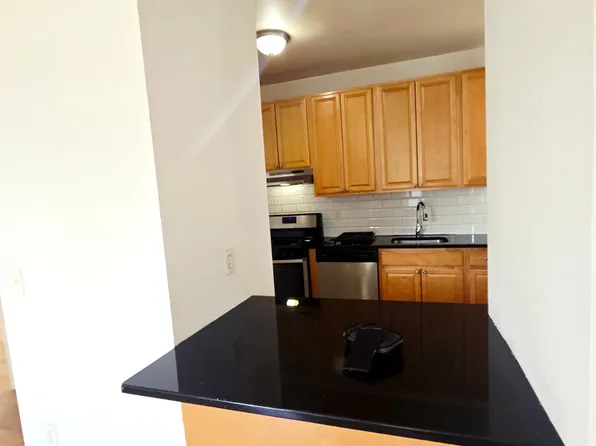 85 Brown Pl, Jersey City, NJ