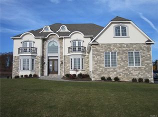 4 Cornsilk Rd, New City, NY 10956