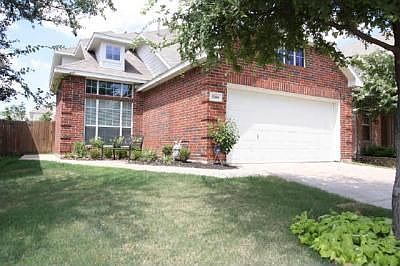 1st image of 5308 Lily Dr