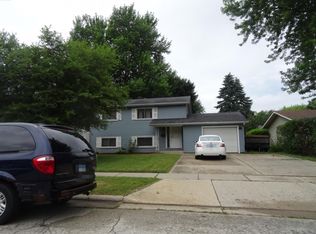 160 Kathleen Dr, Elgin, IL 60123