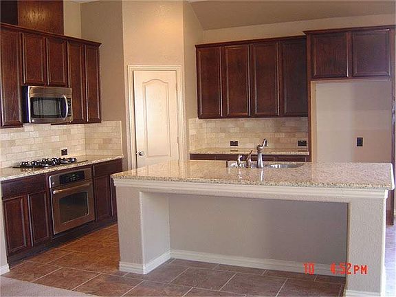 3rd image of 10918 Milano Ct