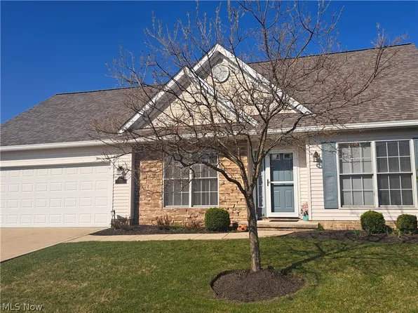1232 Quartz Ct, Willoughby, OH 44094