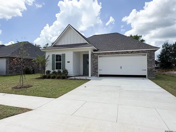 12089 Clare Ct, Geismar, LA 70734