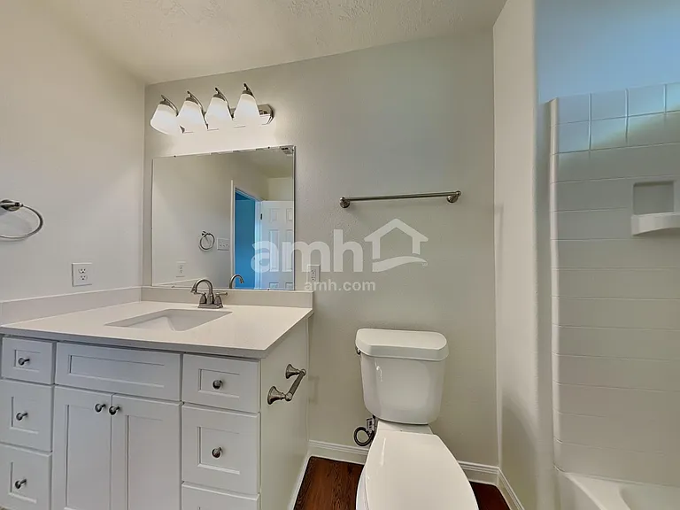 12006 Jillian Crossing Dr — Photo 10