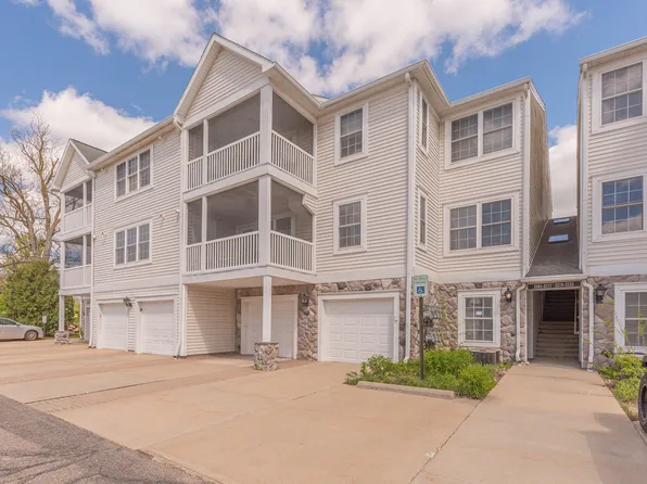 2211 S Main St #1, Ann Arbor, MI 48103