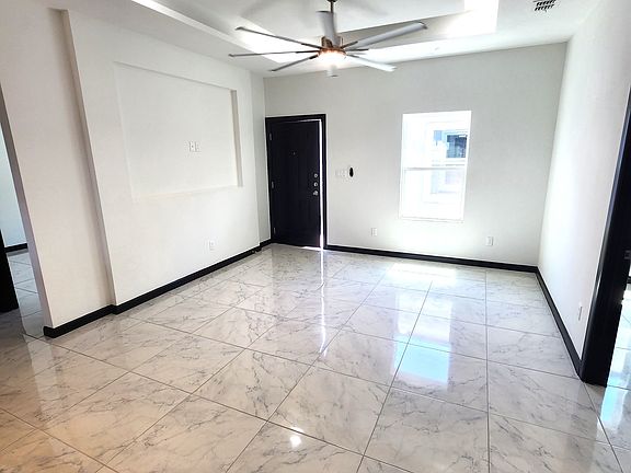 4th image of 1024 N Blair Ave #2